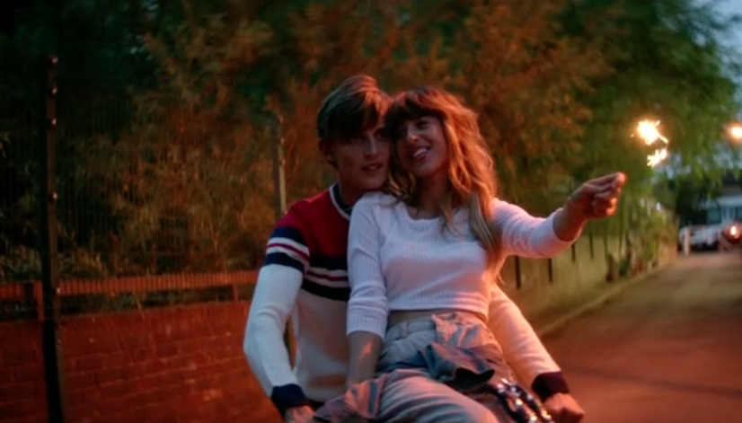 CPLi_5-WsAAZVr5.png-large